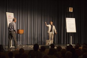 Anagramm-Kunststück in Zaubershow